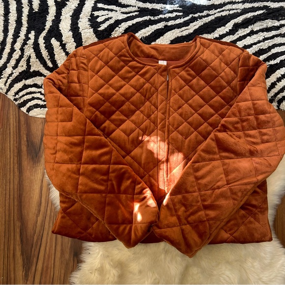 Wynne Collection Quilted Velour Jacket Size S Toffee NWOT! - Picture 1 of 4